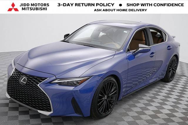 2022 Lexus IS IS 300 RWD photo