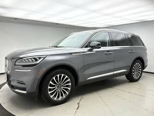 2022 Lincoln Aviator Standard AWD photo