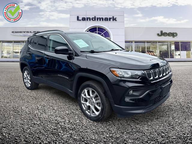 2022 Jeep Compass Latitude Lux 4WD photo