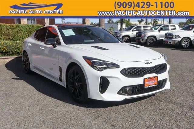 2022 Kia Stinger GT-Line RWD photo