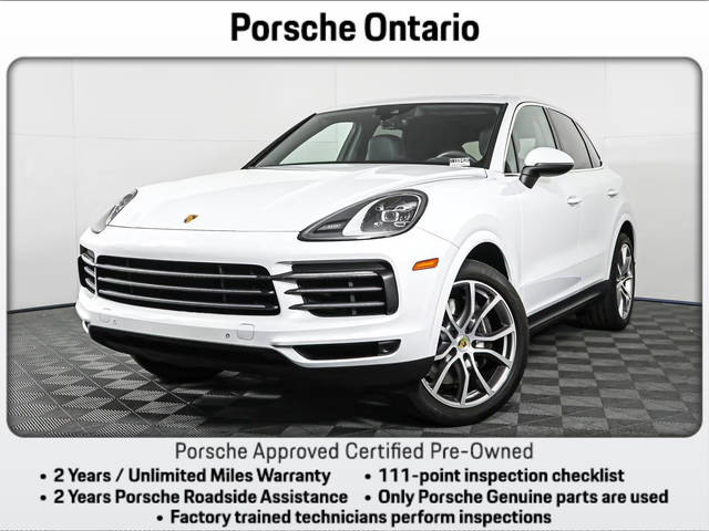 2022 Porsche Cayenne  AWD photo