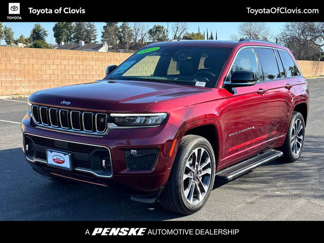 2022 Jeep Grand Cherokee Overland RWD photo