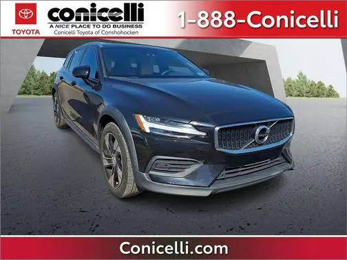 2020 Volvo V60 Cross Country  AWD photo