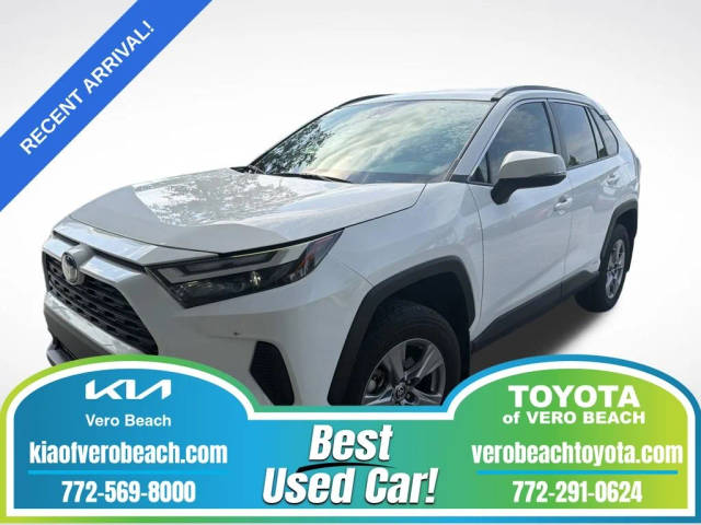 2022 Toyota RAV4 Hybrid XLE AWD photo