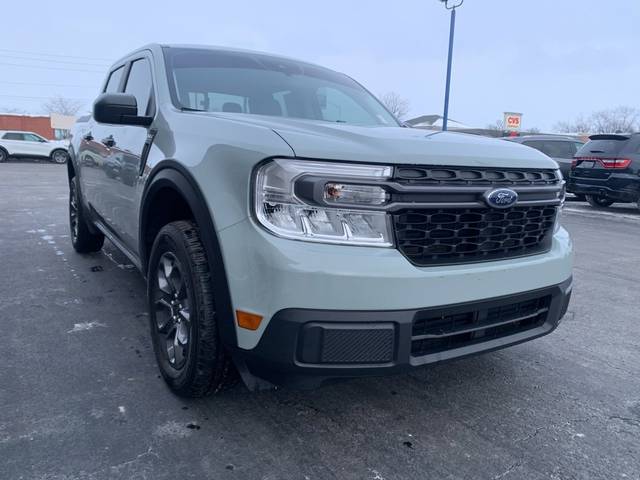 2022 Ford Maverick XLT FWD photo