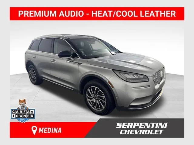 2022 Lincoln Corsair Standard AWD photo