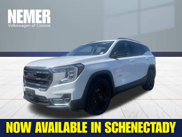 2022 GMC Terrain AT4 AWD photo