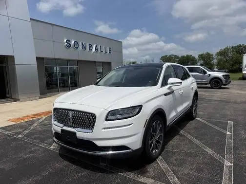2022 Lincoln Nautilus Reserve AWD photo
