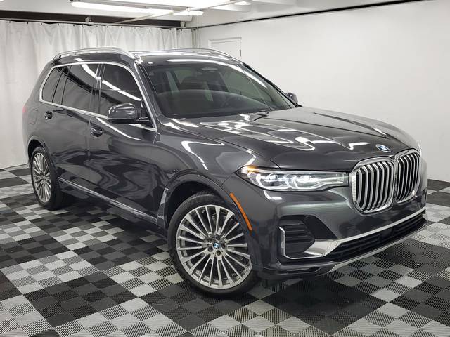 2022 BMW X7 xDrive40i AWD photo