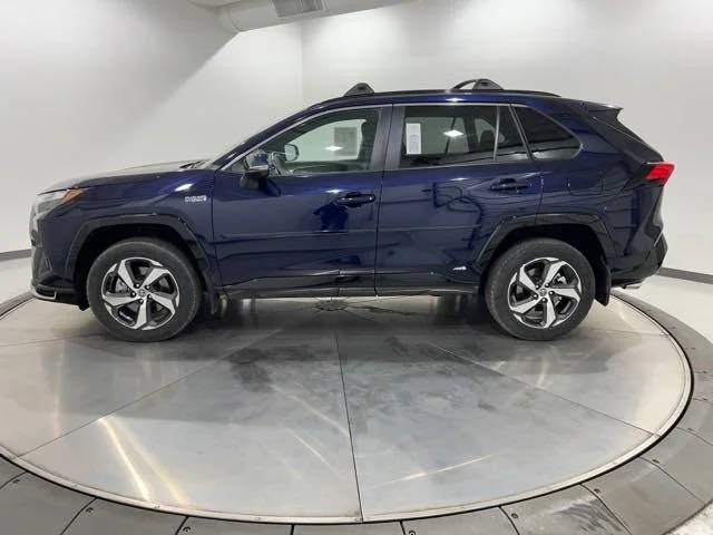 2022 Toyota RAV4 Prime SE AWD photo