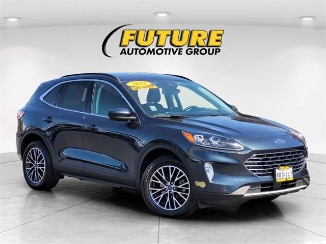 2022 Ford Escape Titanium Plug-In Hybrid FWD photo