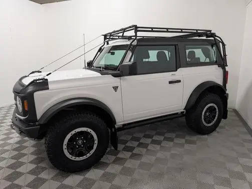 2022 Ford Bronco 2 Door Base 4WD photo