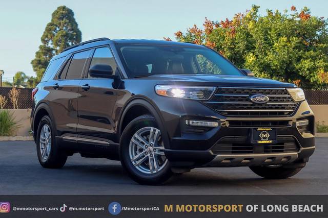 2022 Ford Explorer XLT RWD photo