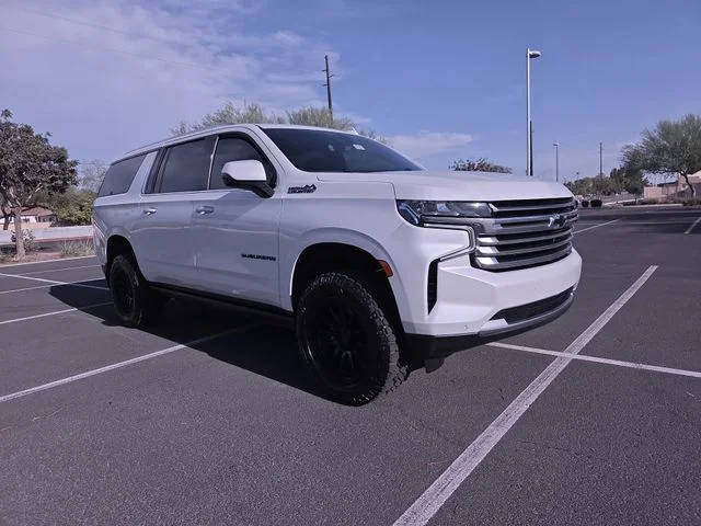 2021 Chevrolet Suburban High Country 4WD photo