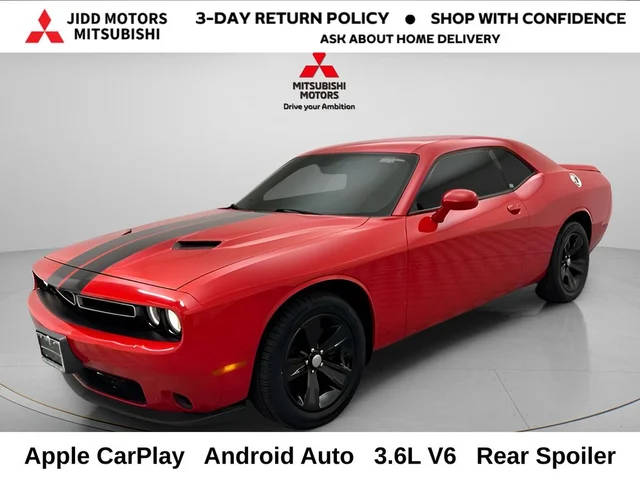 2019 Dodge Challenger SXT RWD photo
