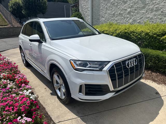 2022 Audi Q7 Premium AWD photo