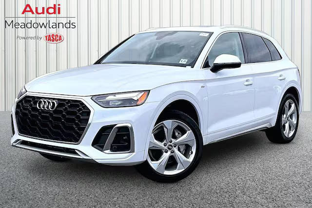 2022 Audi Q5 S line Premium Plus AWD photo