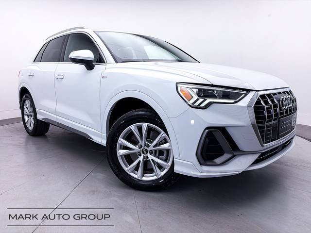 2022 Audi Q3 S line Premium Plus AWD photo