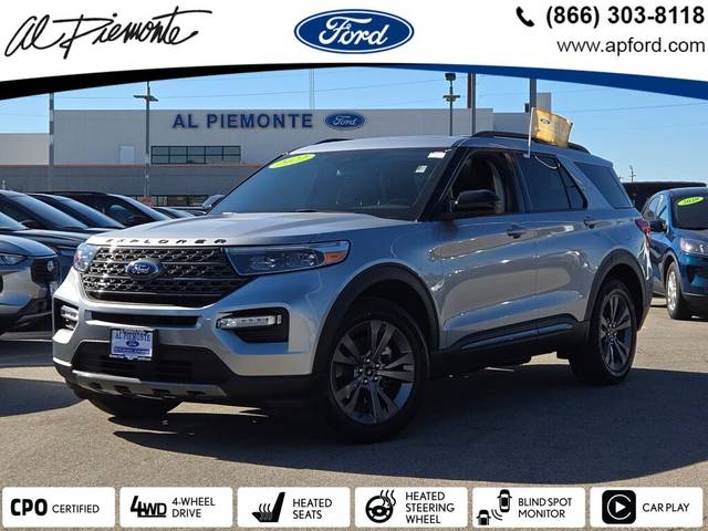 2022 Ford Explorer XLT 4WD photo