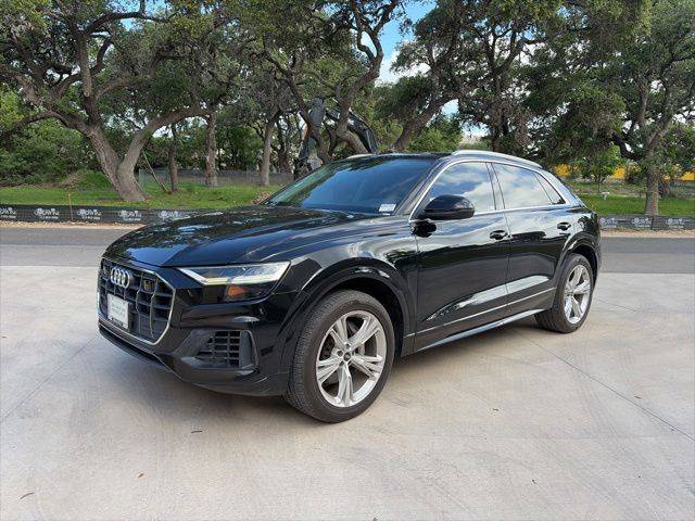 2022 Audi Q8 Premium Plus AWD photo