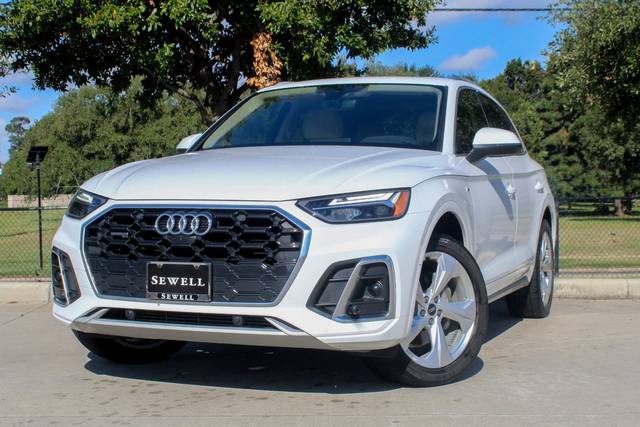 2022 Audi Q5 S line Premium Plus AWD photo