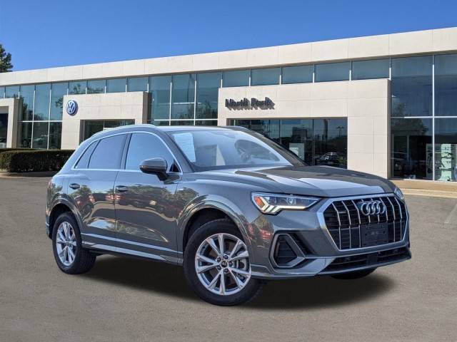 2022 Audi Q3 S line Premium Plus AWD photo