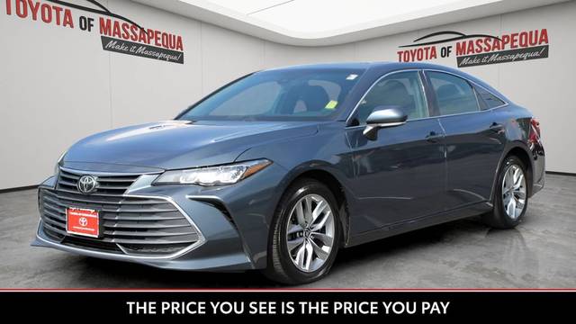 2022 Toyota Avalon XLE FWD photo