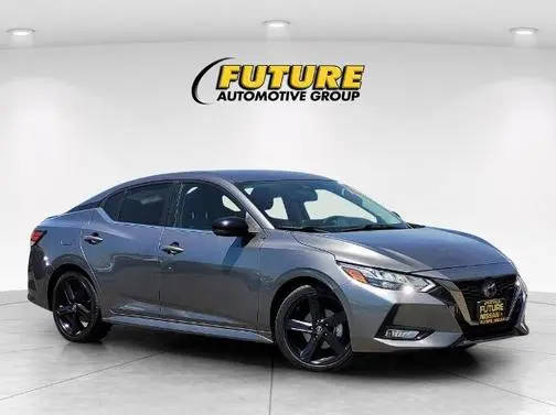 2022 Nissan Sentra SR FWD photo