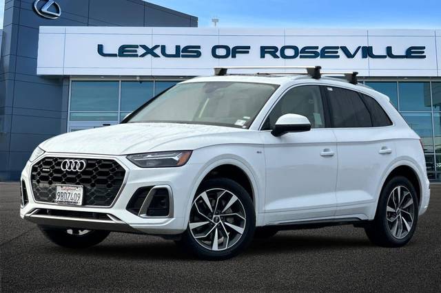 2022 Audi Q5 S line Premium AWD photo