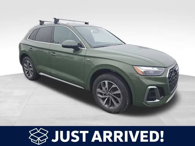2022 Audi Q5 S line Premium AWD photo