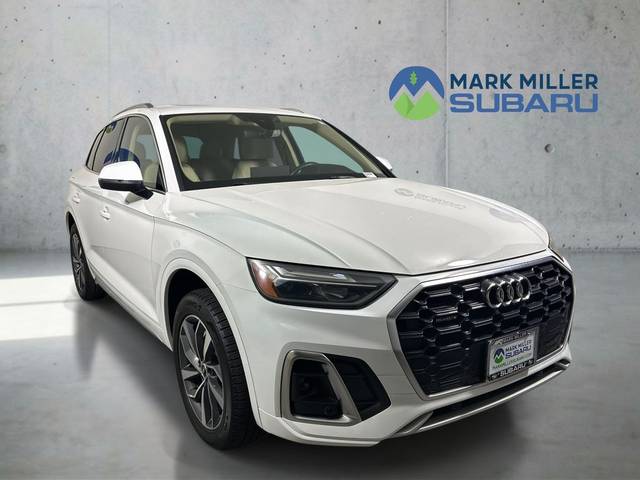 2022 Audi Q5 S line Premium AWD photo