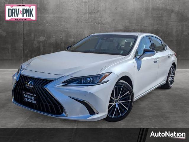 2022 Lexus ES ES 300h FWD photo