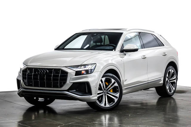 2022 Audi Q8 Premium Plus AWD photo