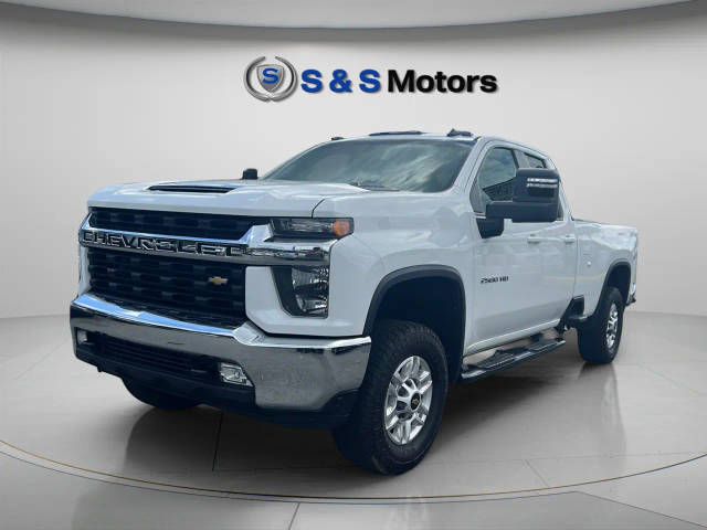 2022 Chevrolet Silverado 2500HD LT 4WD photo
