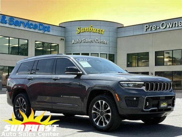 2022 Jeep Grand Cherokee L Overland 4WD photo