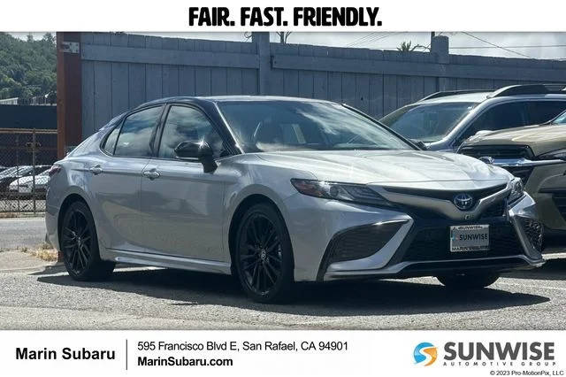 2022 Toyota Camry Hybrid XSE FWD photo