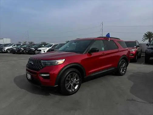 2022 Ford Explorer XLT RWD photo