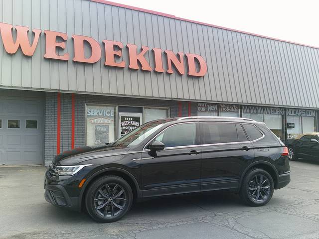 2022 Volkswagen Tiguan SE AWD photo