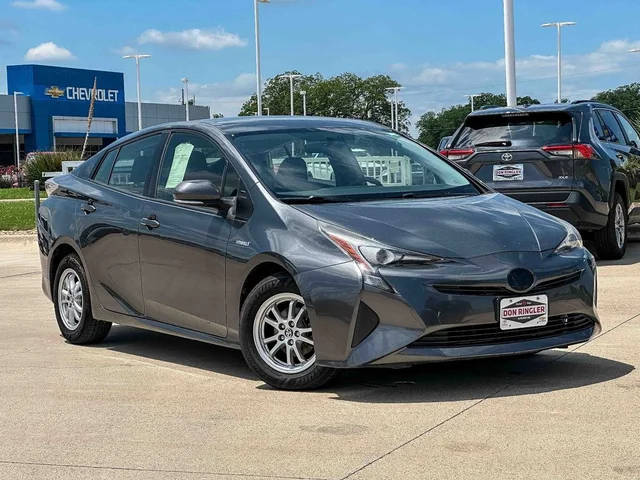 2016 Toyota Prius Two FWD photo