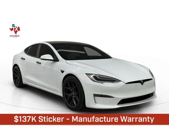 2022 Tesla Model S Plaid AWD photo