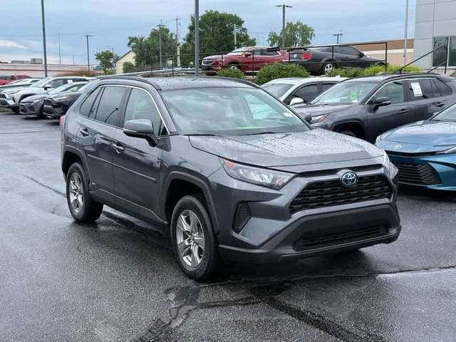 2022 Toyota RAV4 Hybrid LE AWD photo