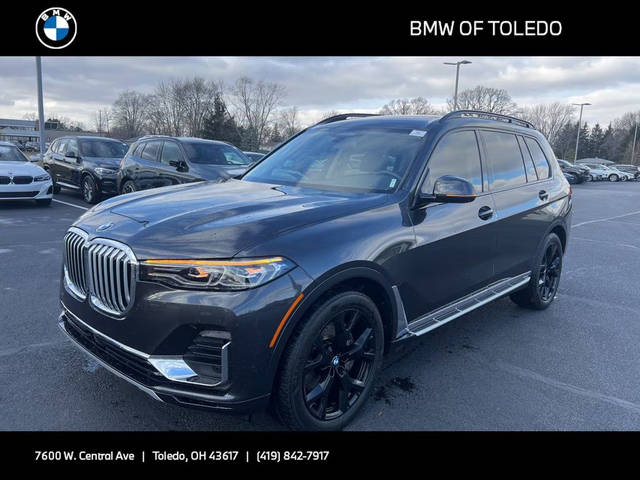 2022 BMW X7 xDrive40i AWD photo