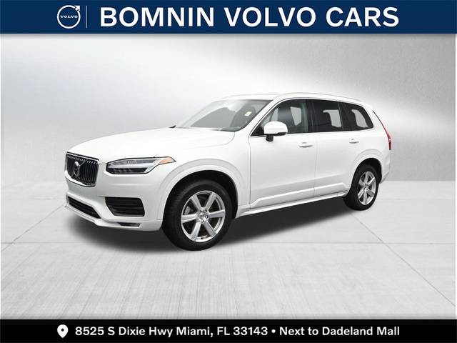 2022 Volvo XC90 Momentum FWD photo