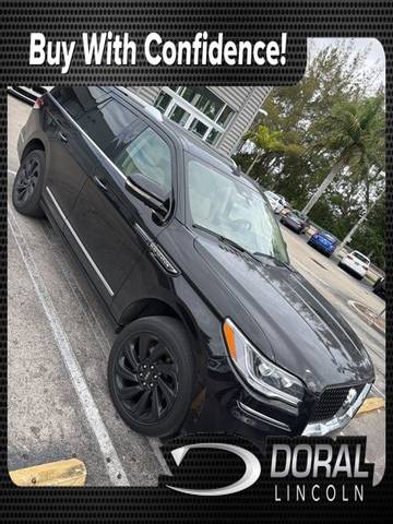 2022 Lincoln Navigator Reserve RWD photo