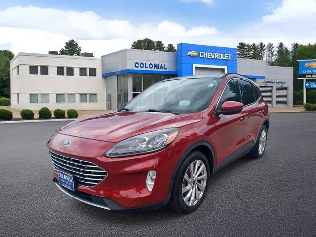 2022 Ford Escape Titanium Hybrid AWD photo