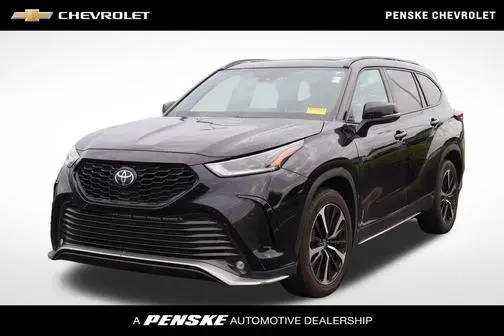 2022 Toyota Highlander XSE FWD photo
