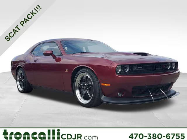 2022 Dodge Challenger R/T Scat Pack RWD photo