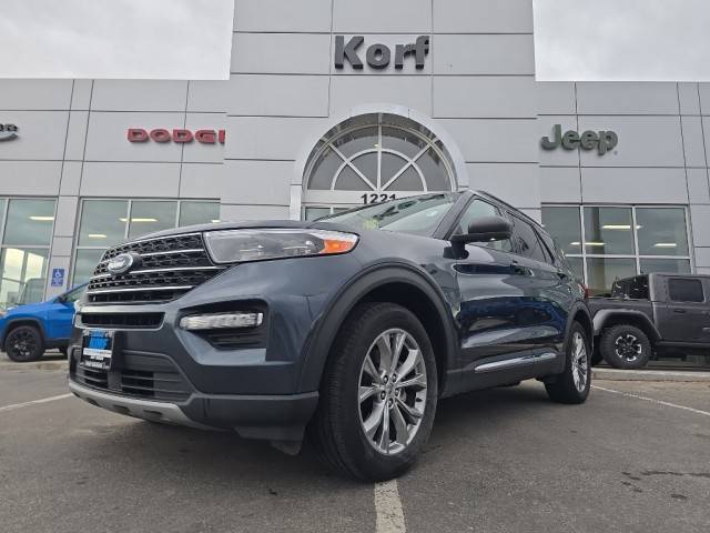 2022 Ford Explorer XLT 4WD photo