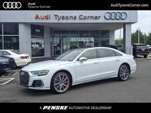 2022 Audi S8 AWD photo