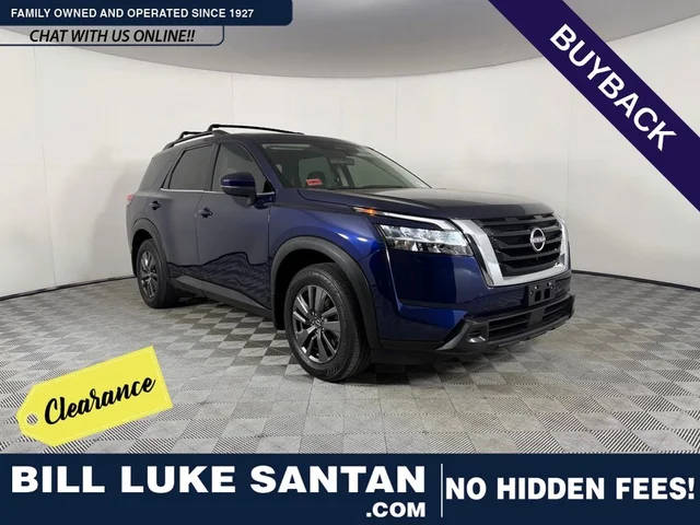 2022 Nissan Pathfinder SV FWD photo